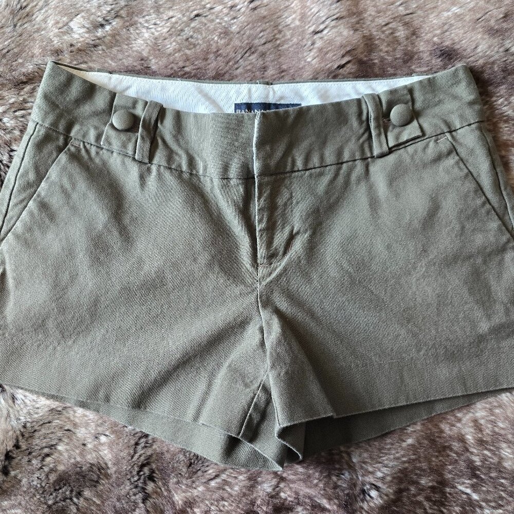 NWOT Banana Republic Shorts